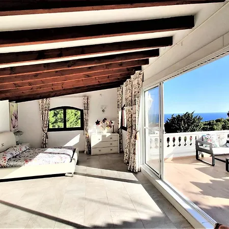 Esmeralda Villa Altea la Vieja