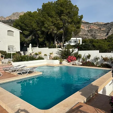 Villa Esmeralda *